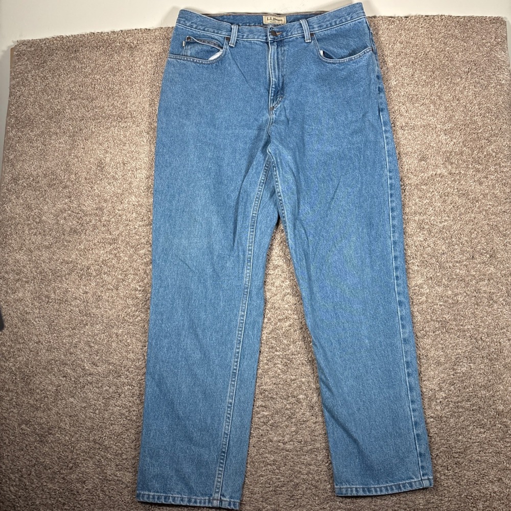 LL Bean Natural Fit Mens Medium Wash Straight Leg Denim Jeans 36x32 Blue 104731